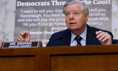 Senador republicano Lindsey Graham pide bombardear la infraestructura petrolera de Irán