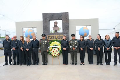 Realizan guardia por el descubrimiento de América  