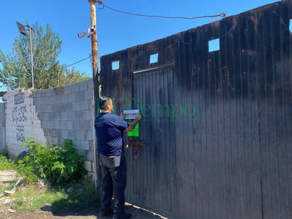 Clausuran chatarrera por corte de tubos impregnados de alquitrán