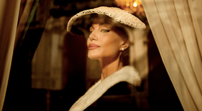 Angelina Jolie: Primeras imágenes de su transformación para encarnar a la legendaria María Callas: Angelina Jolie a punto de regresar a la gran pantalla. Después de su última película en 2021, la actriz regresa transformada