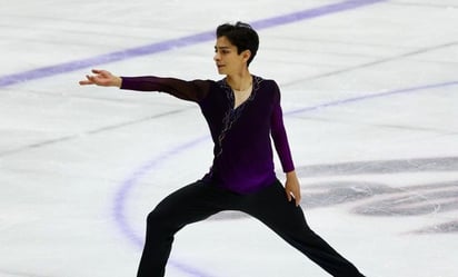 El patinador Donovan Carrillo gana medalla de plata, pese a que la aerolínea perdió su equipaje