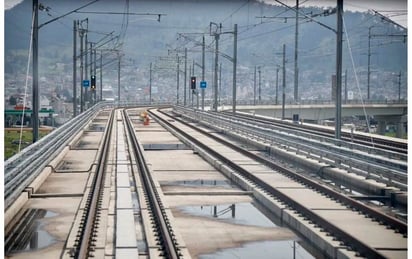 AMLO: Si IP no quiere, militares toman trenes de pasajeros