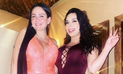 Lizbeth Rodríguez comparte románticas fotos con Celia Lora