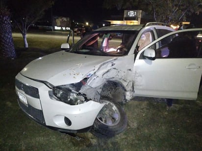 Un accidente vial deja dos lesionados y daños totales