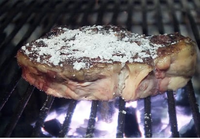 Comer dos porciones de carne roja a la semana eleva el riesgo de diabetes tipo 2