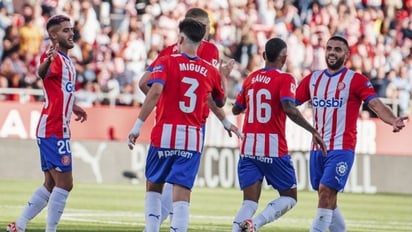 César Montes y Almería son humillados de visita por el Girona