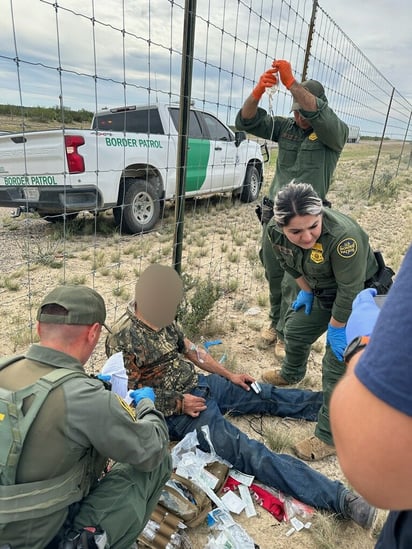 Encuentran a migrante deshidratado cerca de Eagle Pass 