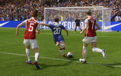 El fútbol femenino en Ultimate Team fue una idea interesante, pero se ha encontrado con obstáculos para su evolución:  La introducción de equipos mixtos en el juego ha presentado desafíos en términos de equilibrio y contenido.