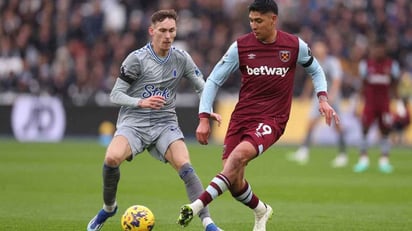 Edson Álvarez cae con el West Ham y queda suspendido un juego