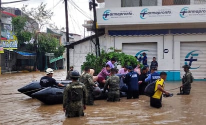 Huracán 'Otis': arriban mil 500 marinos más para reforzar seguridad en Acapulco