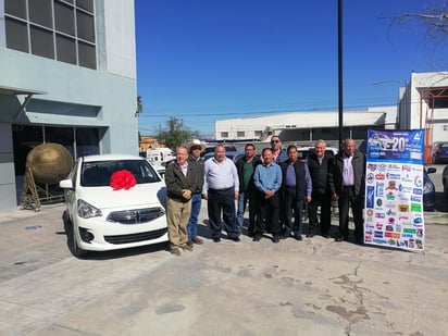 Sorteo Canaco inicia con la entrega de boletos a los comercios y clientes