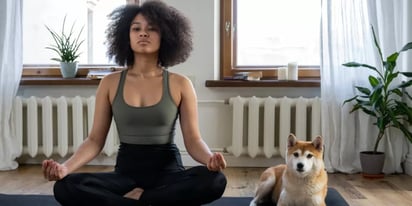 El yoga puede reducir las complicaciones asociadas con la radioterapia de cabeza y cuello