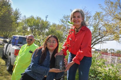 Alcaldesa conmemora el 'Día de la Ecología'