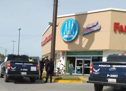 Mujer es detenida por robar en conocida farmacia de PN