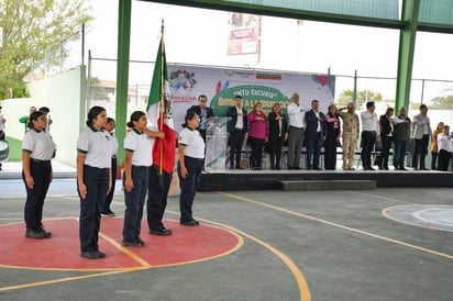 CONALEP realiza honores a la bandera y brigada 