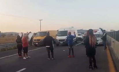 Bloquean autopista México-Pachuca para exigir justicia por presunta violación de una menor en Tizayuca