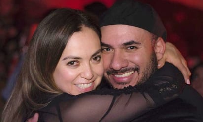 Escorpión Dorado y su esposa Dana celebran 13 años de matrimonio, pese a señalamientos de infidelidad