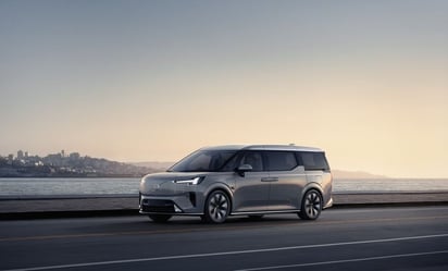 Volvo EM90, la minivan eléctrica para viajar en primera clase