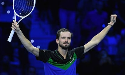 Daniil Medvedev pasa por encima de Rublev en las ATP Finals