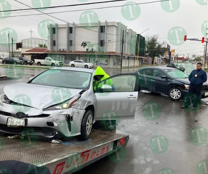 Caos vial y choques aumentan en Monclova debido a las persistentes lluvias