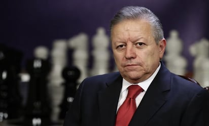 Publica Senado oficio en el que AMLO solicita aceptar renuncia del ministro Zaldívar a SCJN