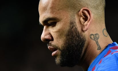 Dani Alves es enviado a juicio, acusado de agresión sexual