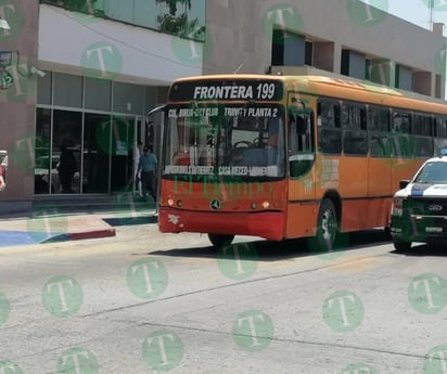 Ruta Naranja de Frontera solo tiene 4 camiones y pasan cada una hora