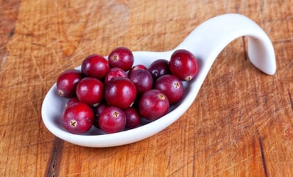 ¿Cuántos arándanos rojos comer al día para mejorar la memoria?