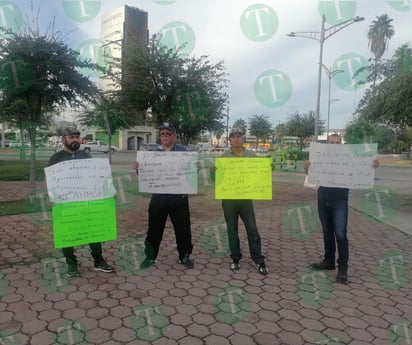 Obreros de AHMSA protestan en el Pape y Madero