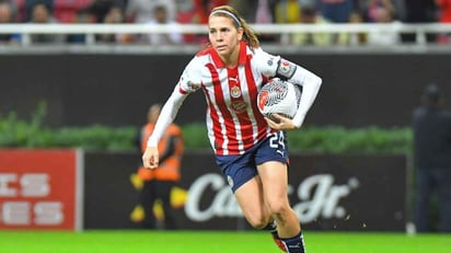 Chivas logra empatar el Clásico con doblete de Alicia Cervantes