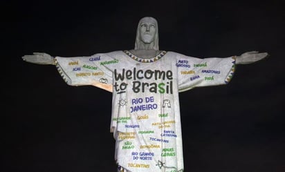 La 'swiftie manía' llega a Brasil: el Cristo Redentor acoge con los brazos abiertos a Taylor: 
