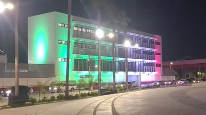 Nuevo edificio del Puente I estrena iluminación; inicia su equipamiento