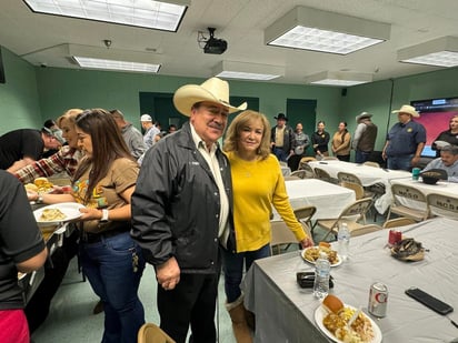 Celebra sheriff el Thanks Giving 