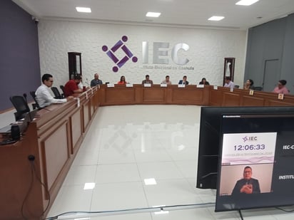 Consiente IEC a candidatos opacos