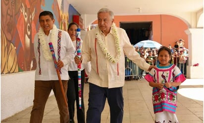 Desde Huautla de Jiménez, AMLO se compromete a seguir luchando contra la violencia hacia las mujeres