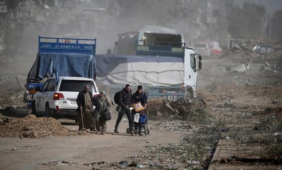 Entrega Hamas a 14 rehenes y tres extranjeros en el tercer día de liberaciones