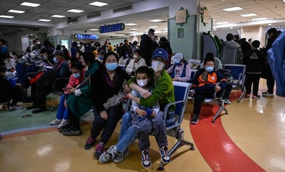 Gripe y otros patógenos conocidos, los causantes de brote de enfermedades respiratorias en China: Ministerio de la Salud