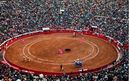 Planea Corte reanudar las corridas de toros en Plaza México 