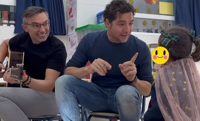 David Bisbal sorprende y canta en salón de clases de su hija: 'mi concierto más difícil'