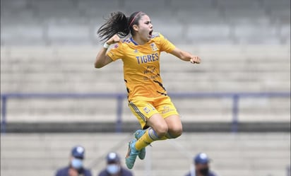 Manchester United estaría dispuesto a pagar cláusula a Tigres para poder fichar a Lizbeth Ovalle: 
