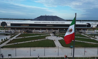 Trabajan a marchas forzadas para que AMLO inaugure mañana el aeropuerto de Tulum