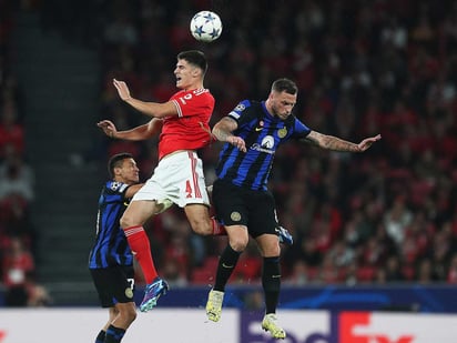 Inter y Benfica brindan noche mágica en Champions League