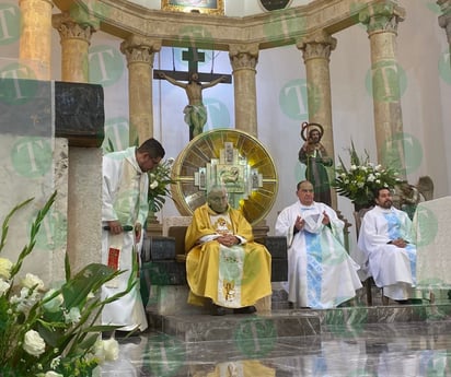 Iglesia celebra 60 años de vida sacerdotal de Monseñor Gilberto Almaraz en la Santiago  