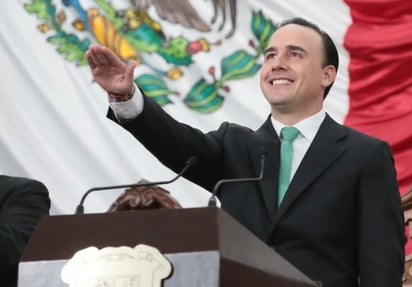 Manolo Jiménez toma protesta ante Congreso del Estado