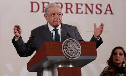 AMLO confía en constructoras del Tren Maya para terminar estaciones, a días de su inauguración