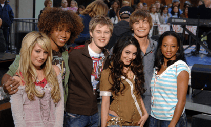 Actriz de 'High School Musical' celebra su boda en México: Una de las estrellas de 'High School Musical' ha dado un paso importante al celebrar su boda en una bella playa mexicana