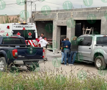 Albañil de la tercera edad fallece al caer de andamio en Monclova