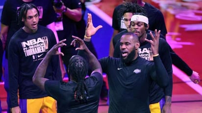 Con un gran LeBron, Lakers cumplen y están en la Final