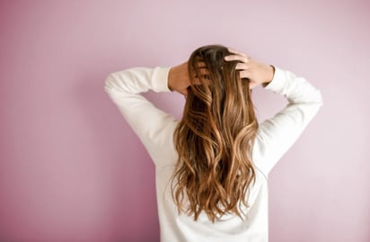 El vinagre de sidra de manzana puede ser tu aliado para un cabello brillante y saludable: El vinagre de sidra de manzana puede traer múltiples beneficios para tu cabello, ¿te animas a probarlo?