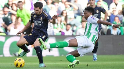 Guardado y Betis aplacan al Real Madrid